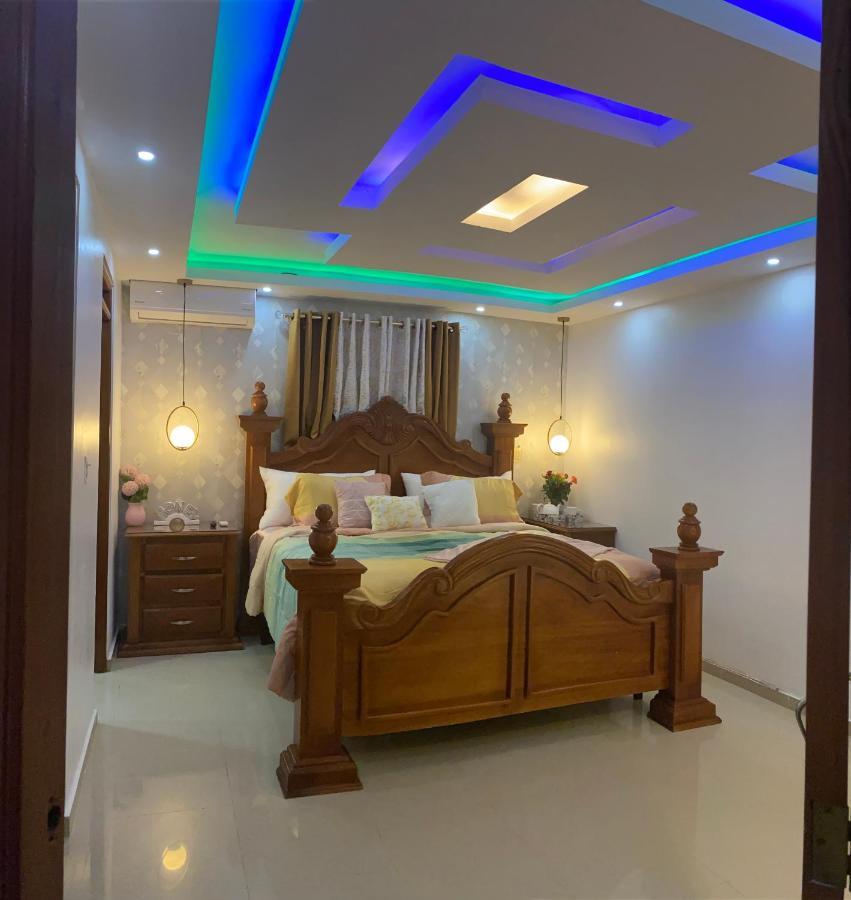 Vip Home サンティアゴ・デ・ロス・カバリェロス エクステリア 写真
